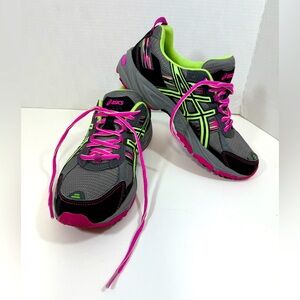 Like new Asics Gel Venture-5 Gray/Pink Athletic Shoes